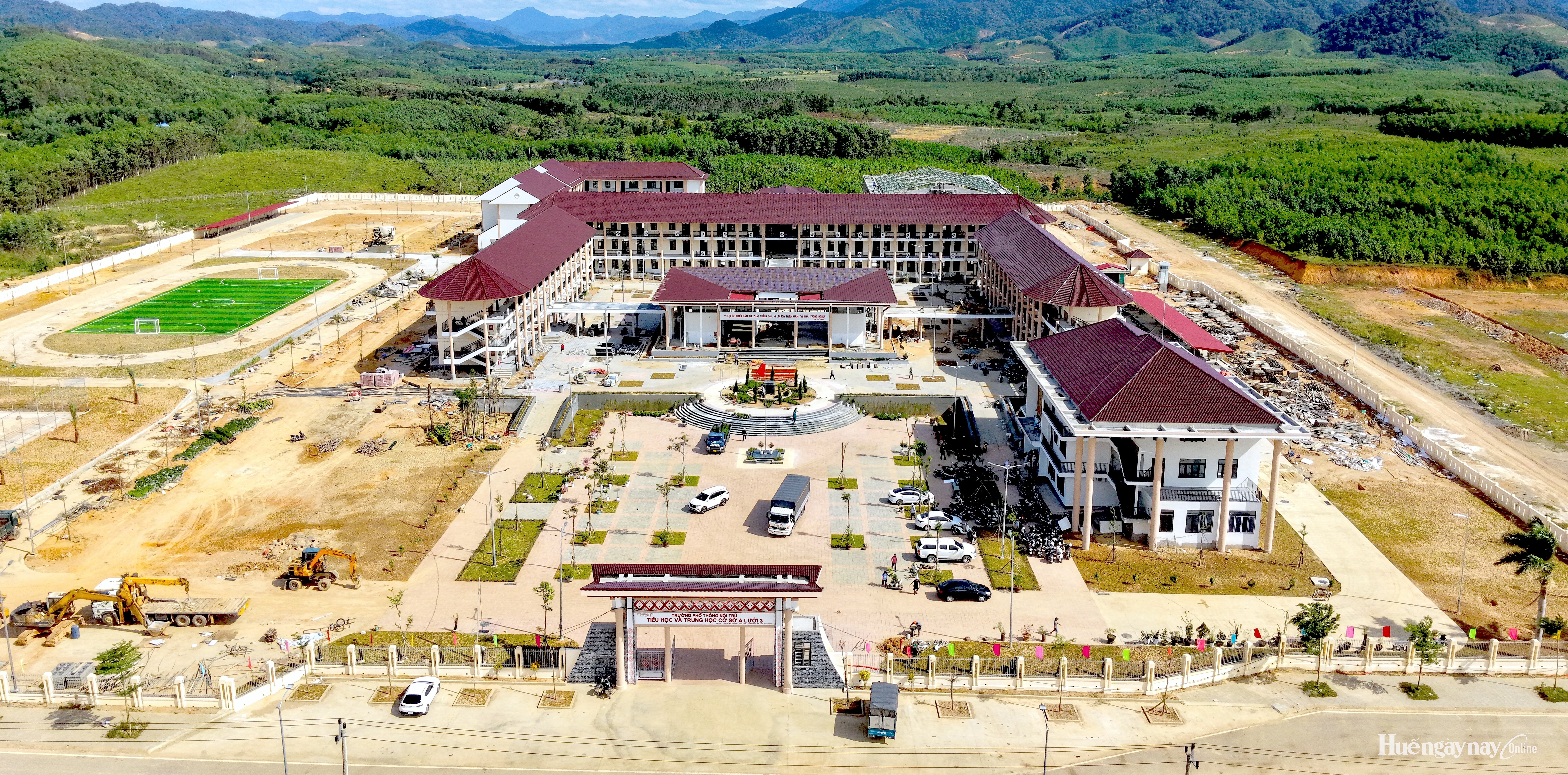 Tất bật hoàn thiện trường lớp, sẵn sàng đón học sinh vùng cao