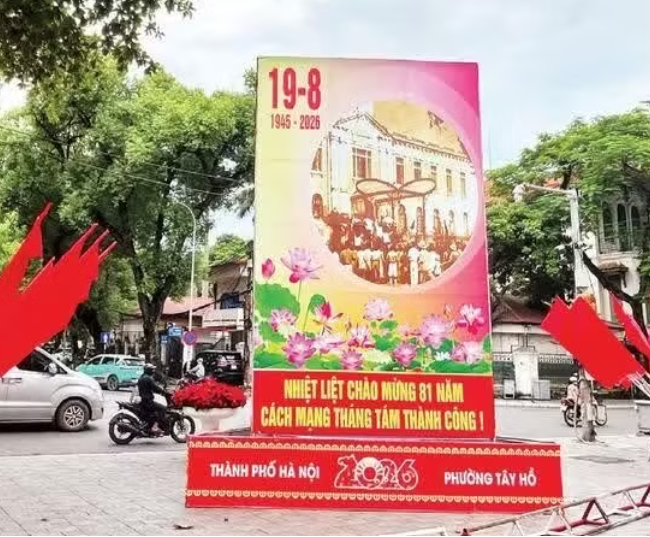 Điện và Thư chúc mừng Quốc khánh nước ta