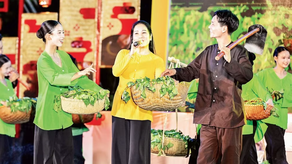 Ngày hội trên mọi miền đất nước