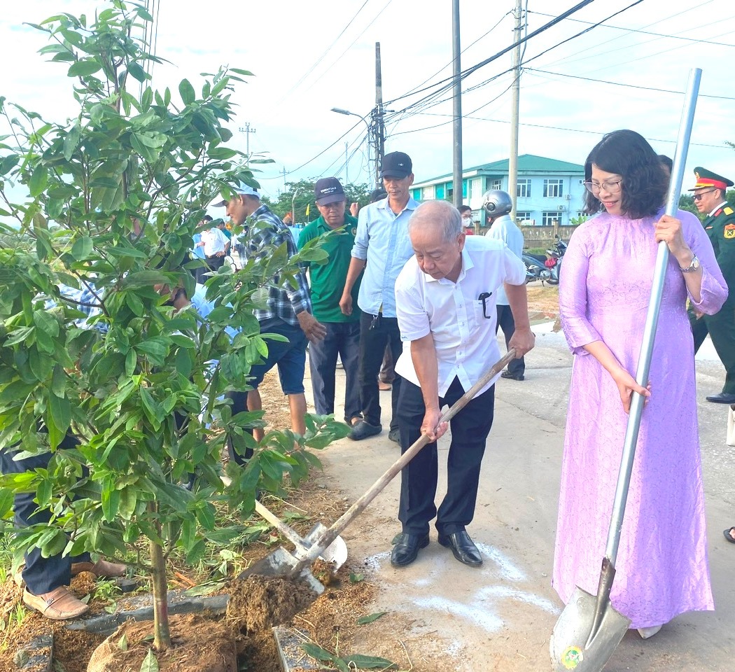 Dương Nỗ phát động xây dựng tuyến đường Hoàng Mai Huế