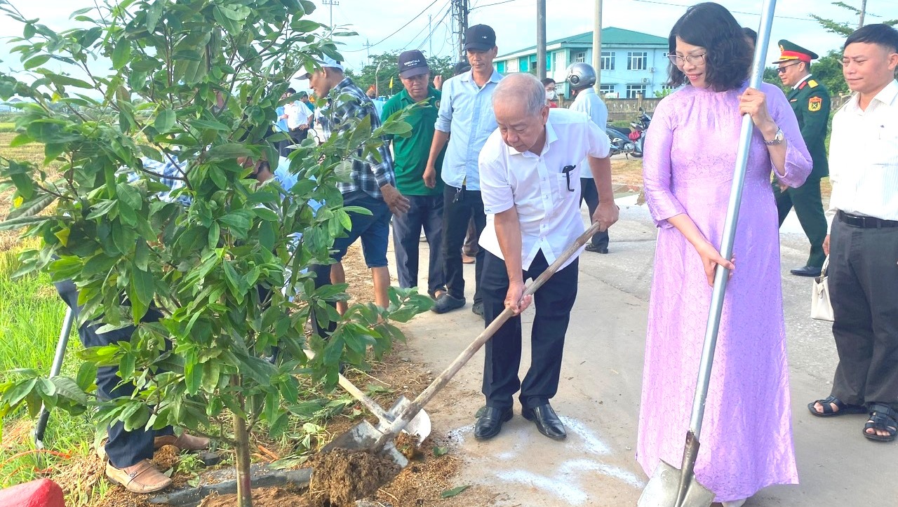 Dương Nỗ phát động xây dựng tuyến đường Hoàng Mai Huế