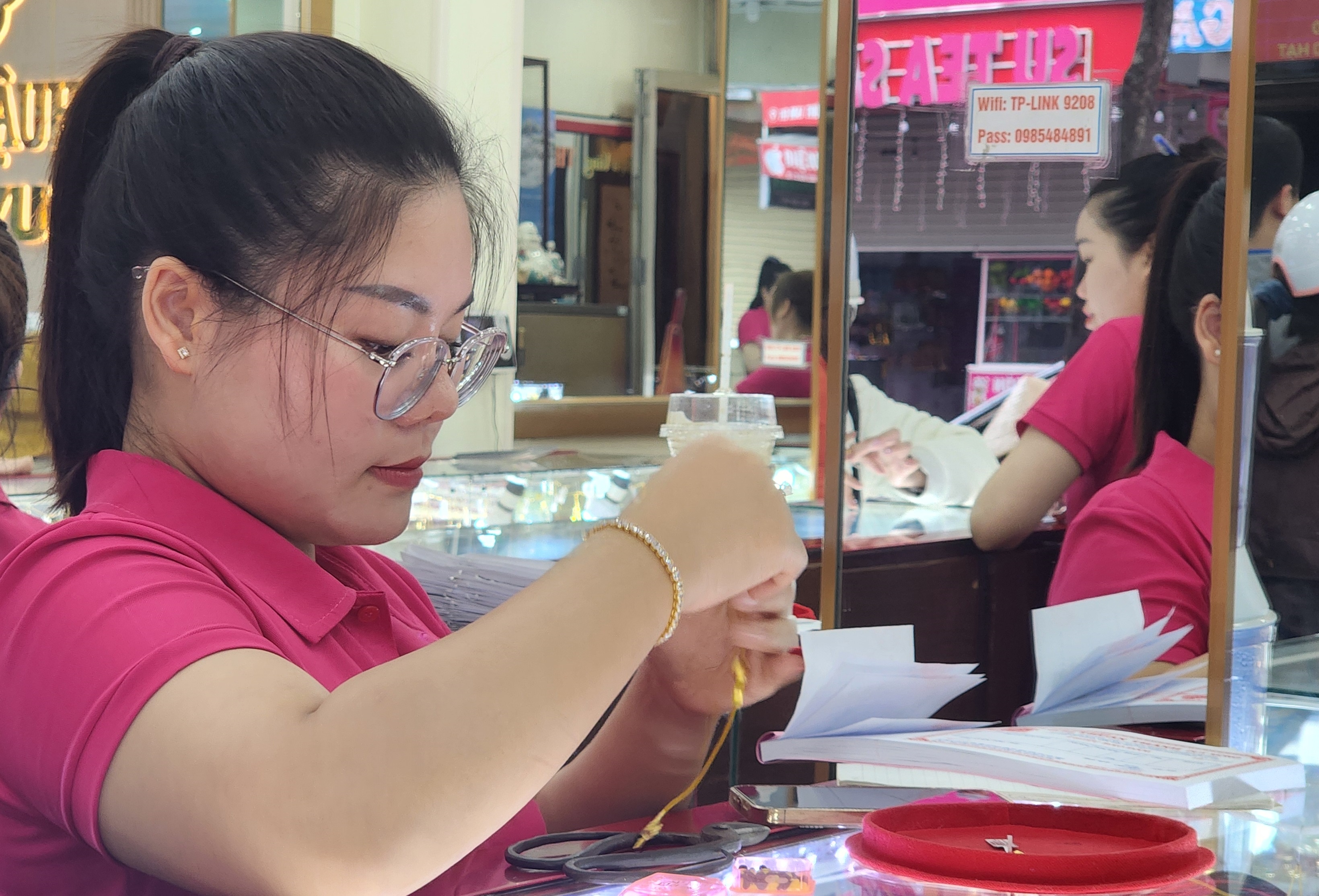 Siết quản lý hoạt động kinh doanh vàng