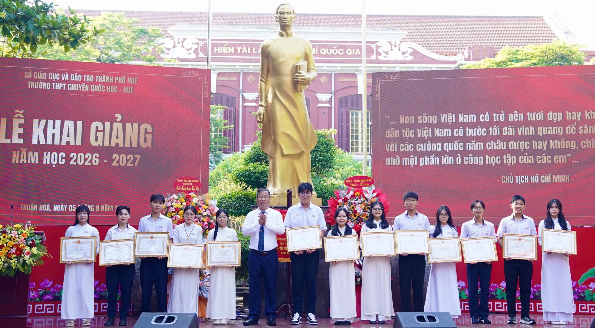 Khai giảng năm học mới, khơi nguồn đổi mới giáo dục