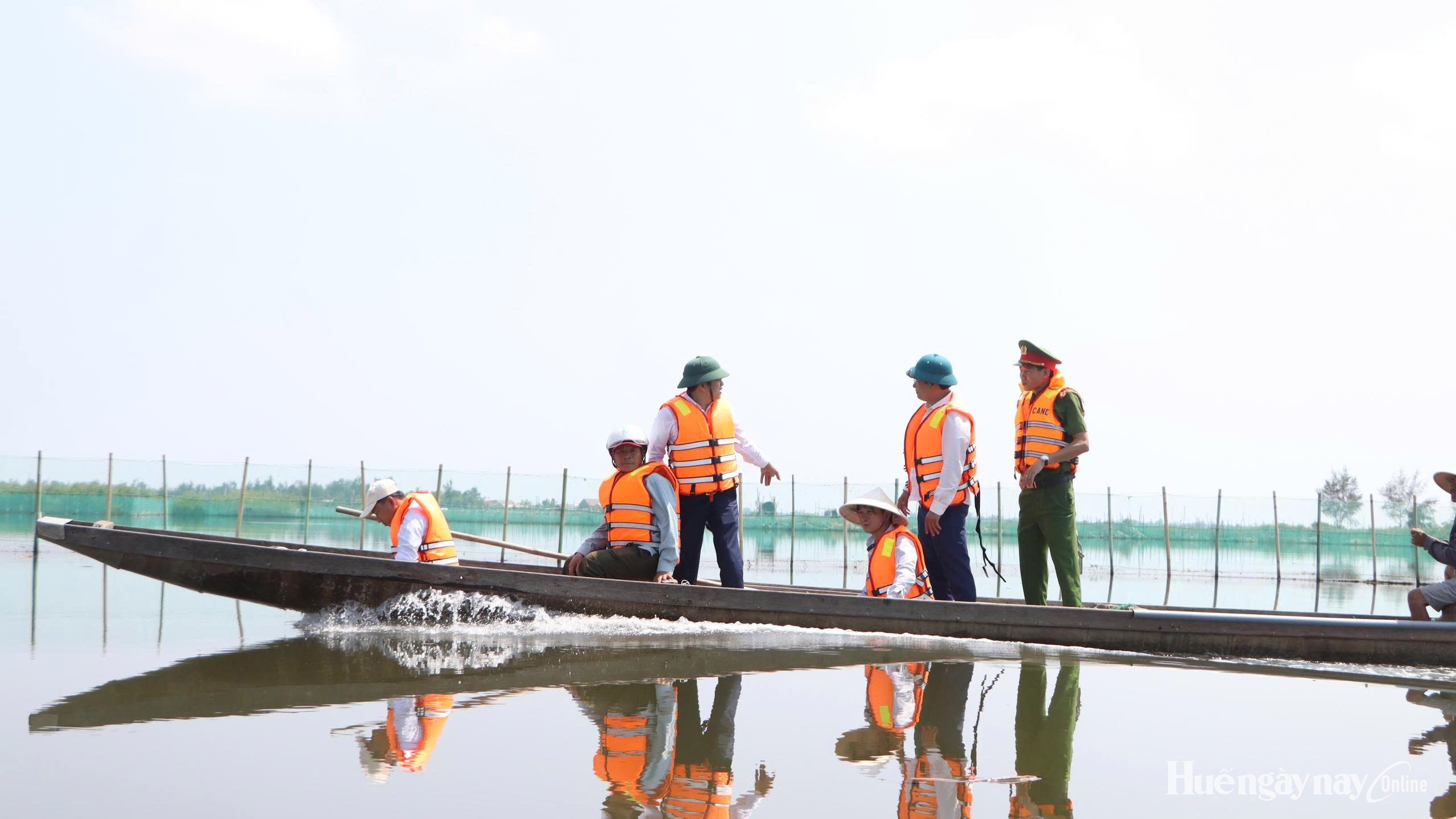 Chấn chỉnh tình trạng vây ví, rọ sáo trái quy định trên đầm phá