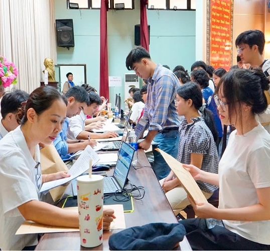 Mùa nhập học Đại học Huế Sẵn sàng cho hành trình mới