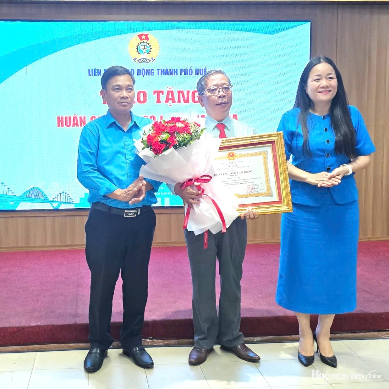Tập trung đối thoại, bảo vệ quyền lợi chính đáng cho người lao động