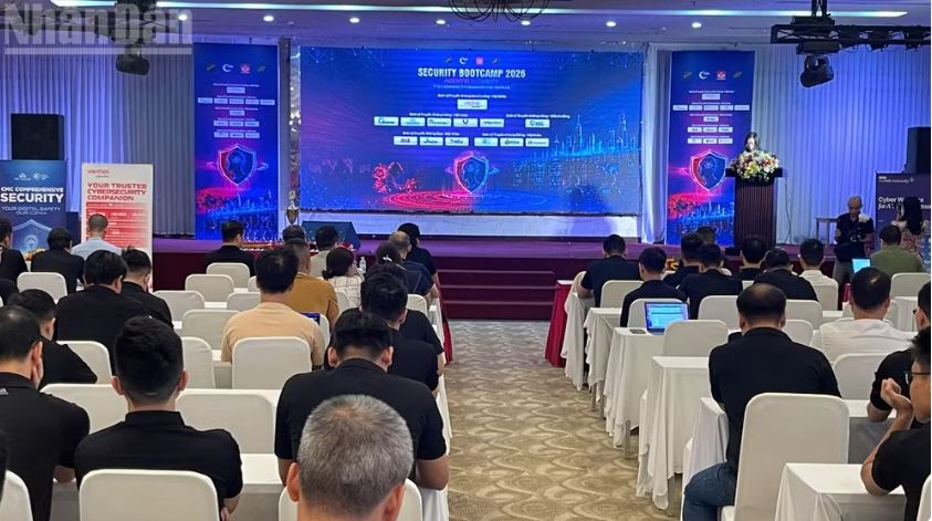 Để AI từ hỗ trợ sang chủ động bảo vệ và ứng phó với các mối đe dọa an ninh mạng