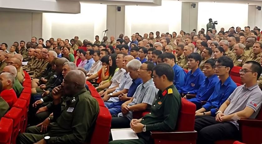 “Hai trái tim chung nhịp đập” tiếp tục vang lên tại La Habana