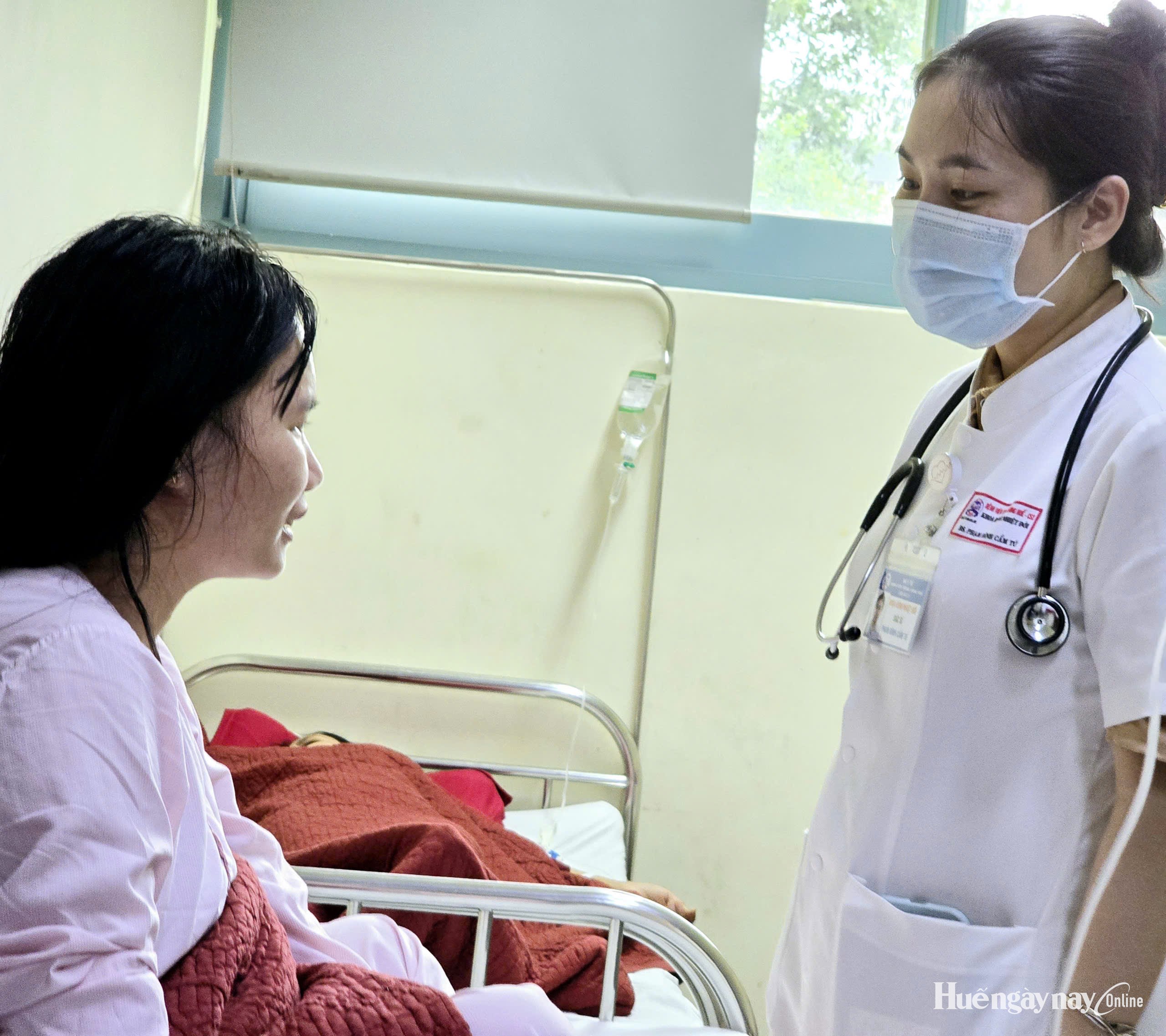 Tạm ngưng bếp ăn tập thể tại Công ty Scavi Huế để điều tra vụ nghi ngộ độc thực phẩm