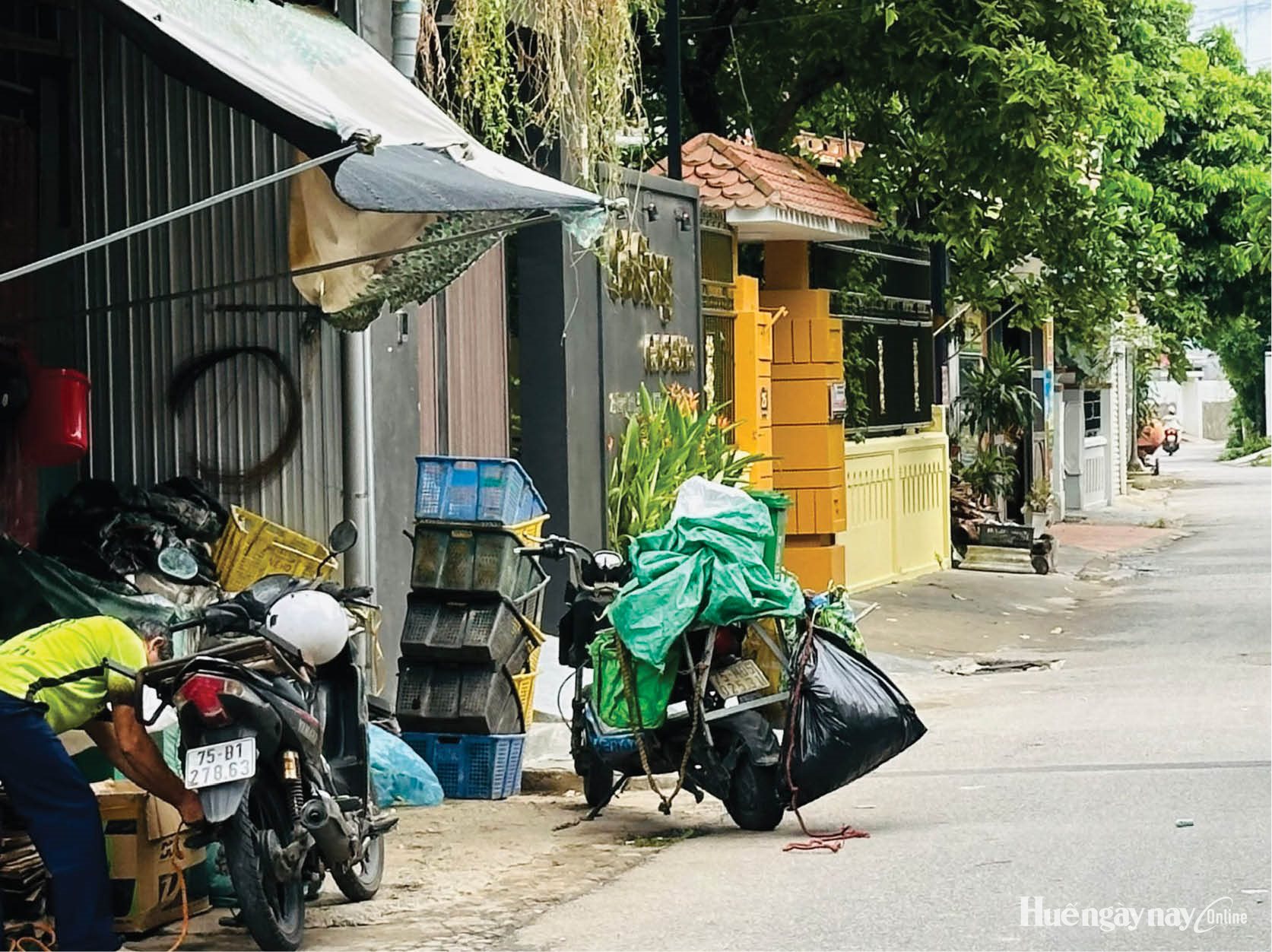 Cần di dời cơ sở thu mua phế liệu ra khỏi khu dân cư
