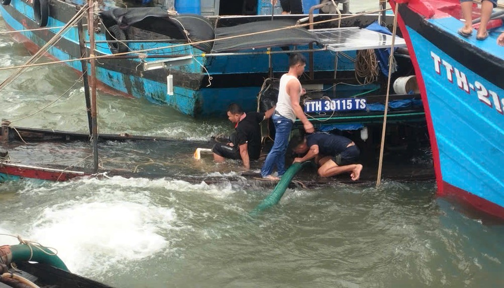 Ứng phó kịp thời với đợt mưa lớn đầu tiên trong năm