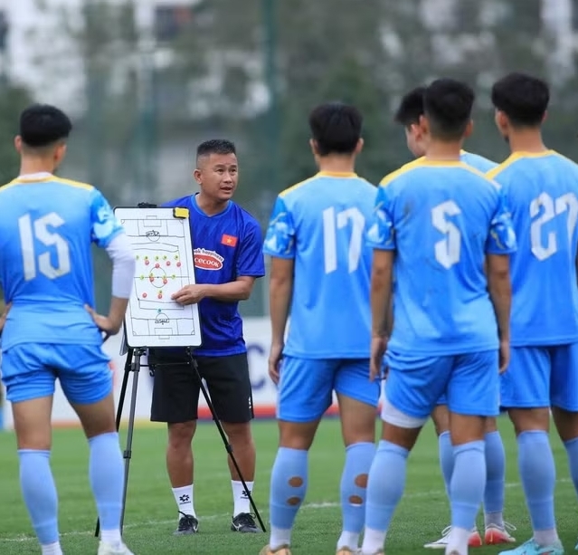 Bước đệm cho tứ kết