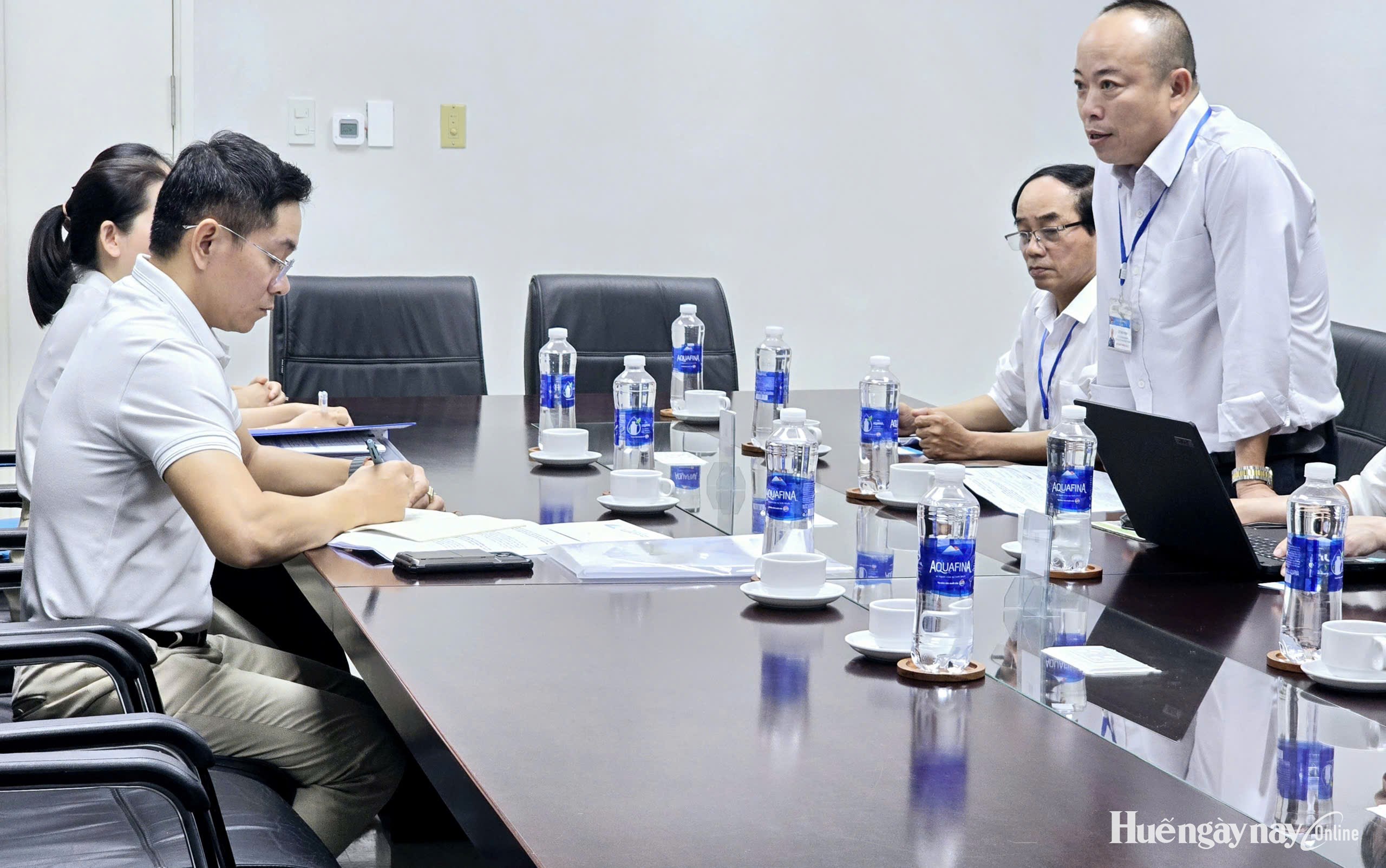 Kiểm tra việc chấp hành quy định về an toàn thực phẩm tại bếp ăn tập thể