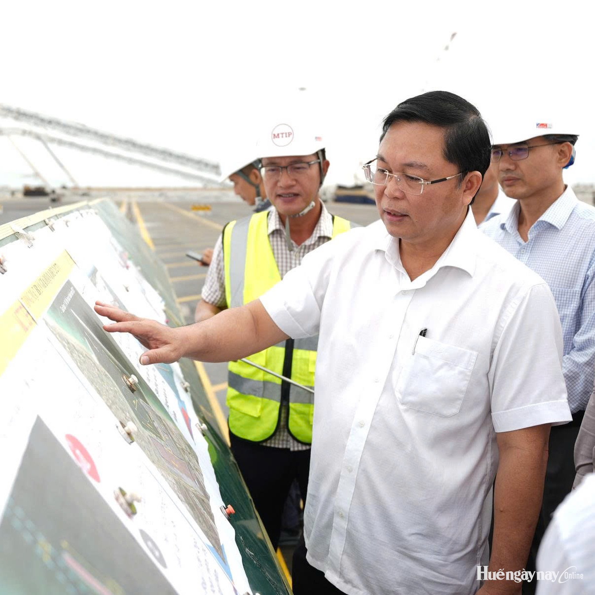 Mở rộng không gian công nghiệp, kết nối hạ tầng phía Bắc