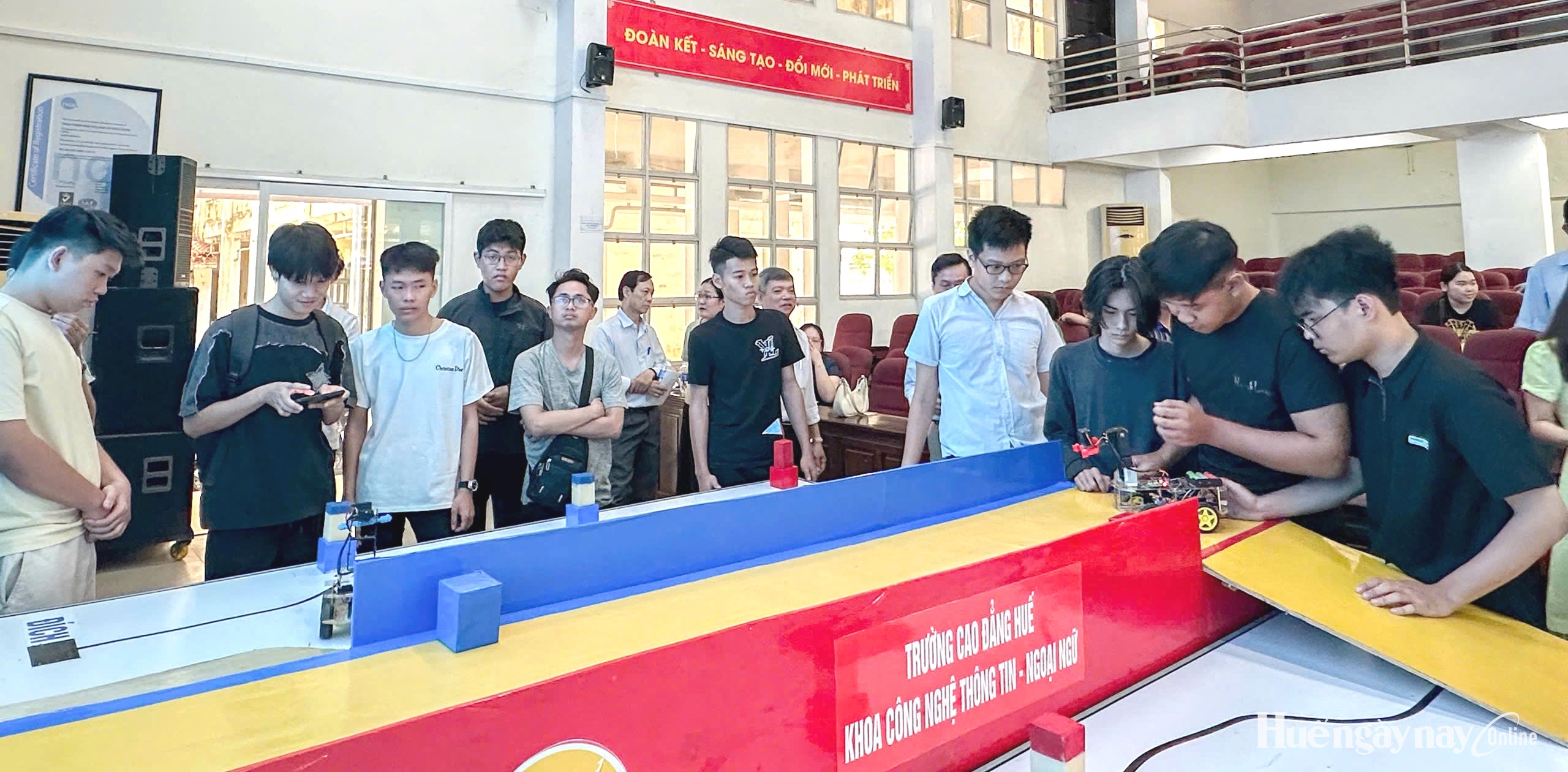 Khơi dậy tinh thần đổi mới sáng tạo, khởi nghiệp trong học sinh, sinh viên