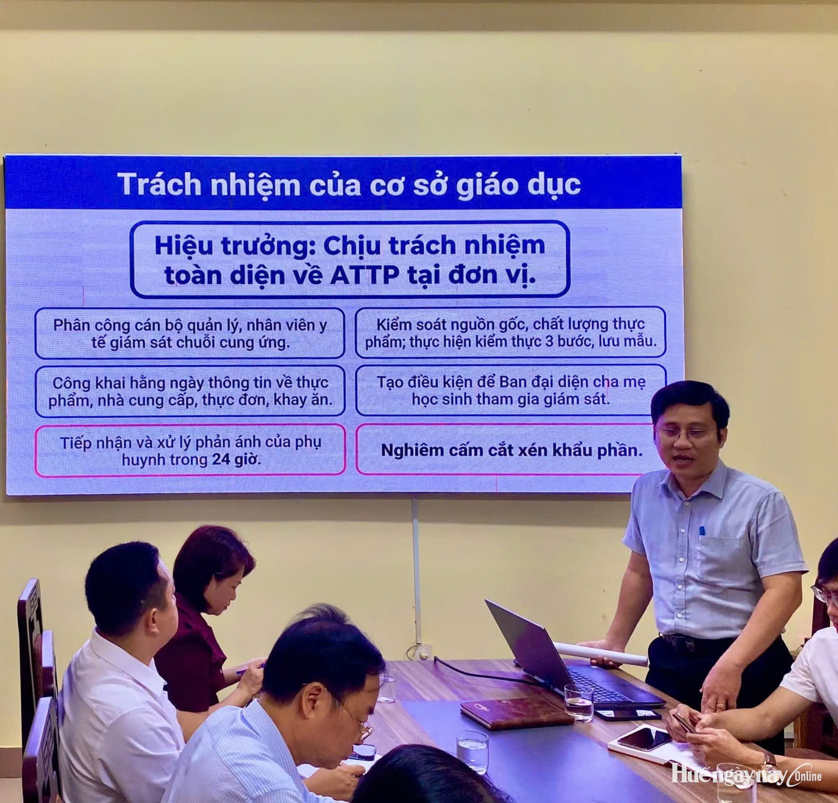 Thuận Hóa bảo đảm an toàn thực phẩm, giảm áp lực hành chính trong trường học