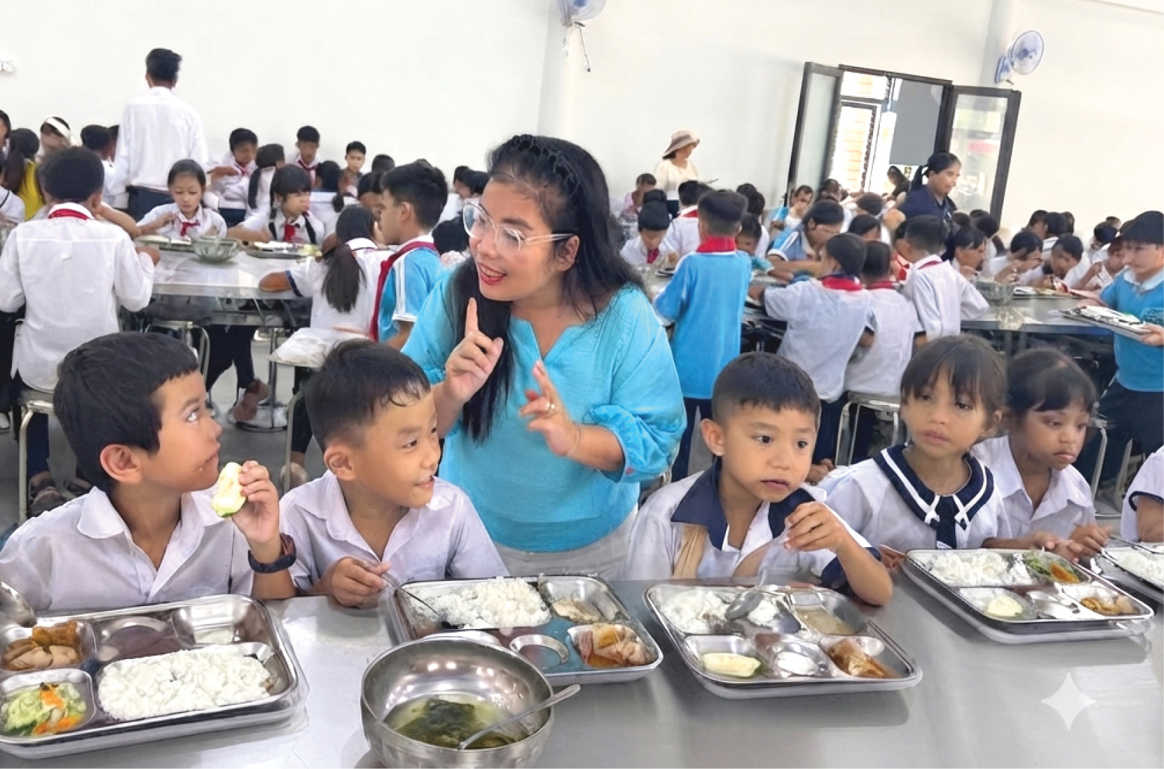 Vận hành trường nội trú đi vào nền nếp