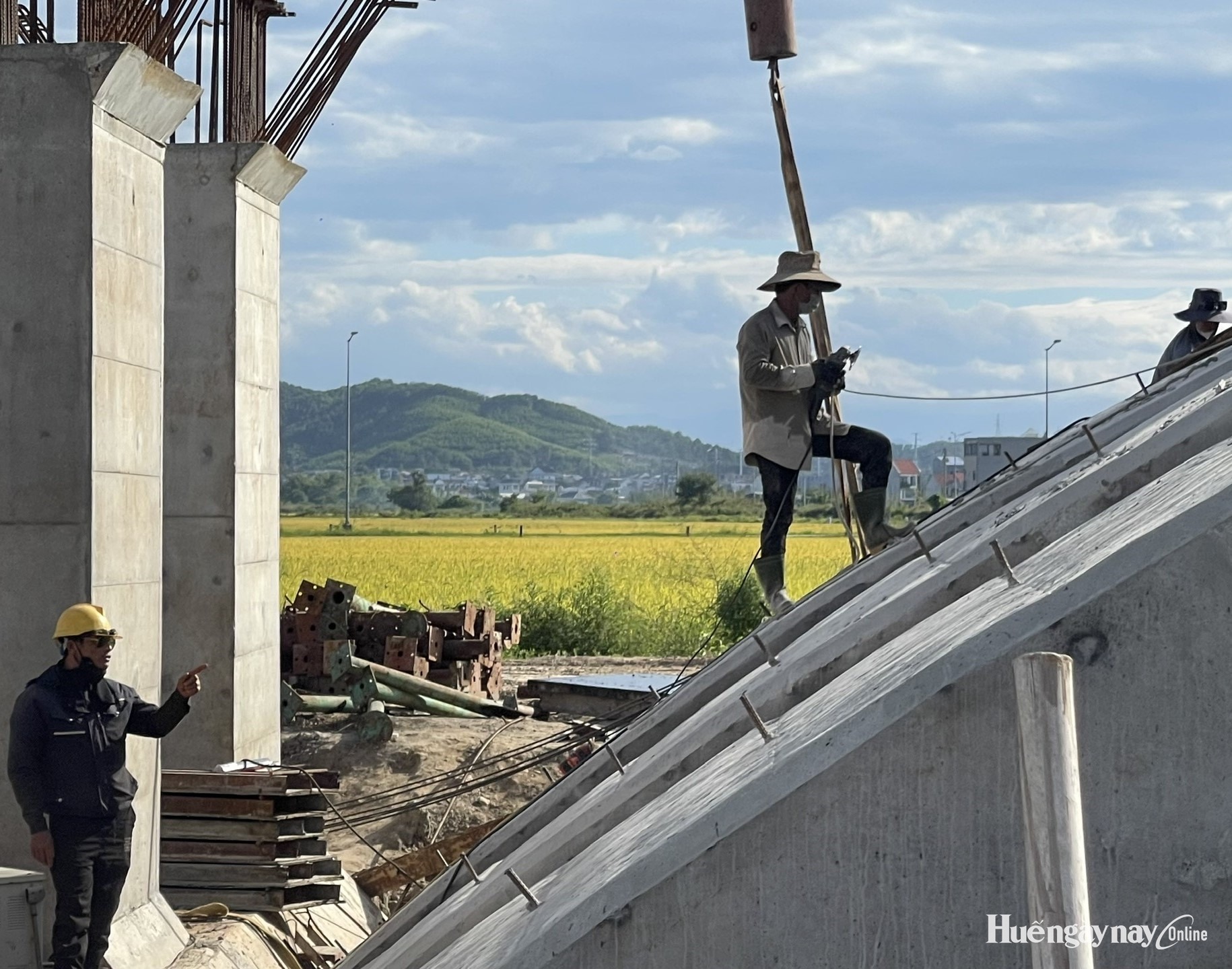 Triển khai các nghị định hướng dẫn thi hành Luật Xây dựng