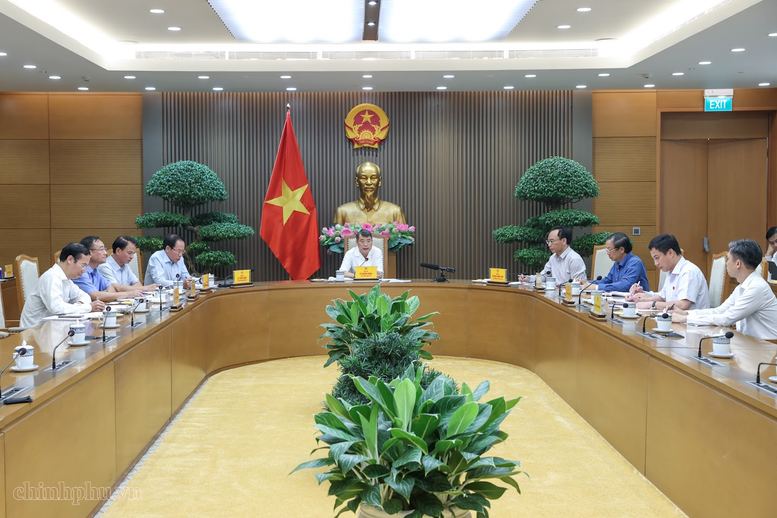 Thủ tướng Làm rõ trách nhiệm, xử lý nghiêm và không để tái diễn việc thiếu sách giáo khoa