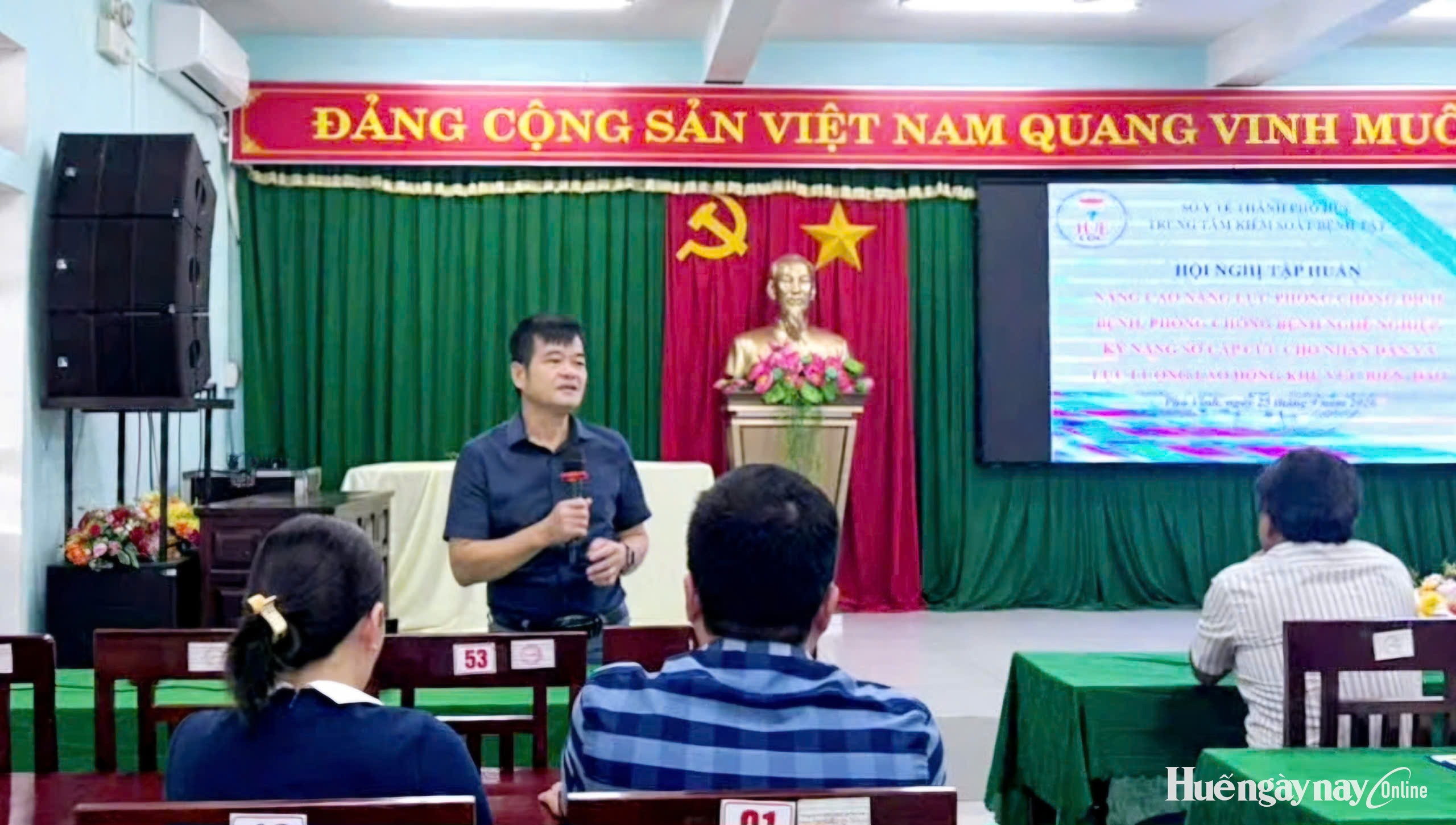 Nâng cao năng lực phòng, chống dịch bệnh cho người dân vùng biển, đầm phá