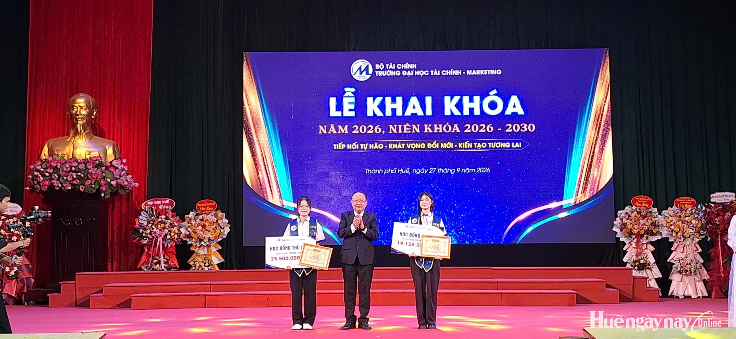Trường Đại học Tài chính - Marketing chào đón hơn 9 000 tân sinh viên