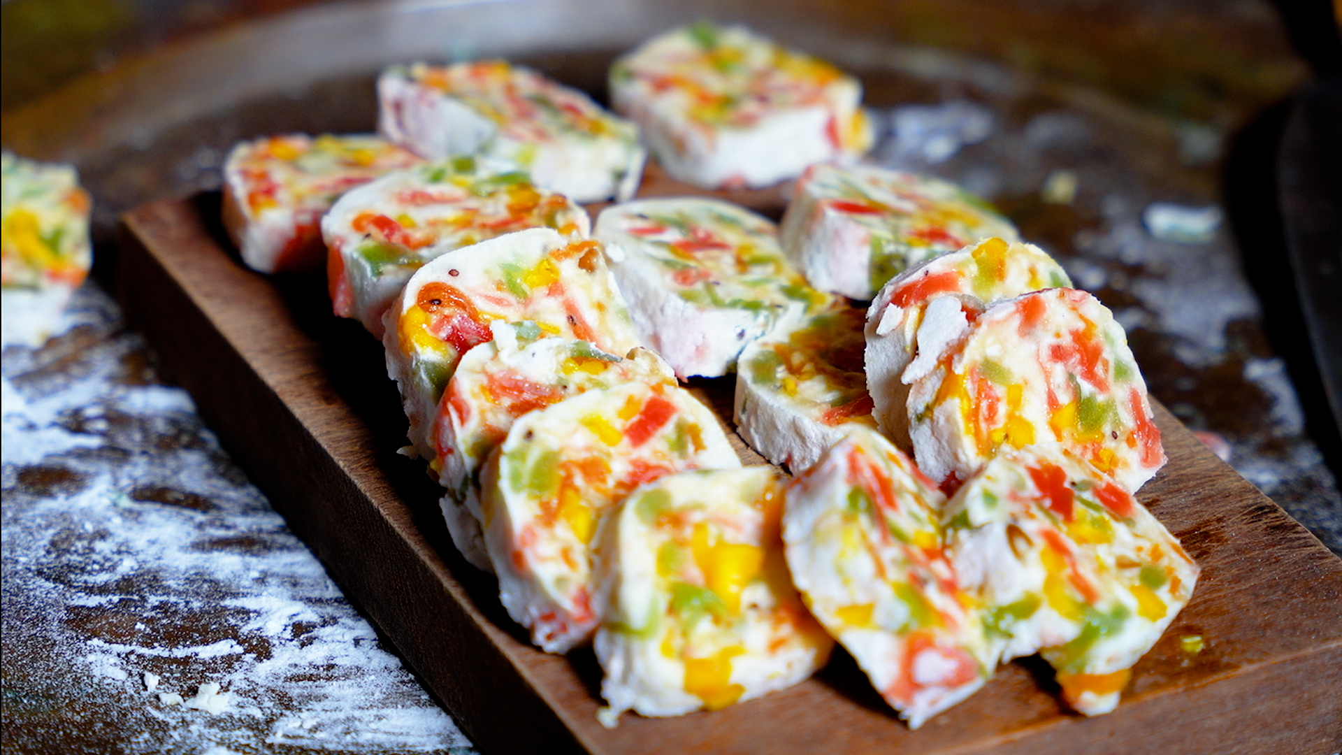 Khám phá làm mứt bánh bó ở Thanh Lương