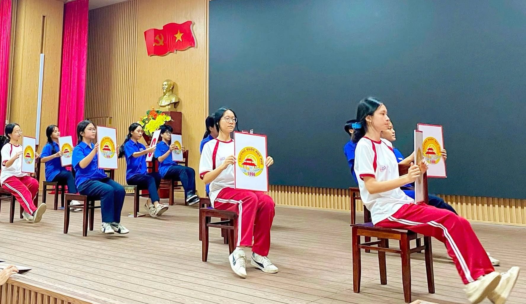 Hoàn thiện công tác chuẩn bị Lễ kỷ niệm 130 năm Quốc Học - Huế