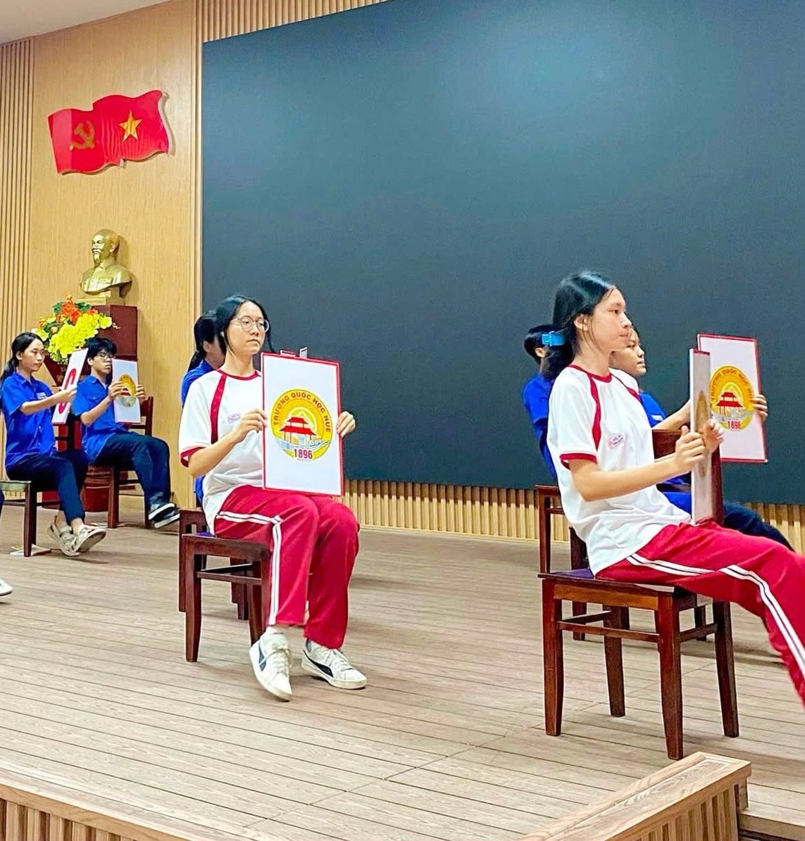 Hoàn thiện công tác chuẩn bị Lễ kỷ niệm 130 năm Quốc Học - Huế