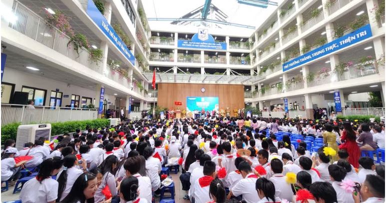 Bộ Giáo dục và Đào tạo ban hành Điều lệ Ban đại diện cha mẹ học sinh
