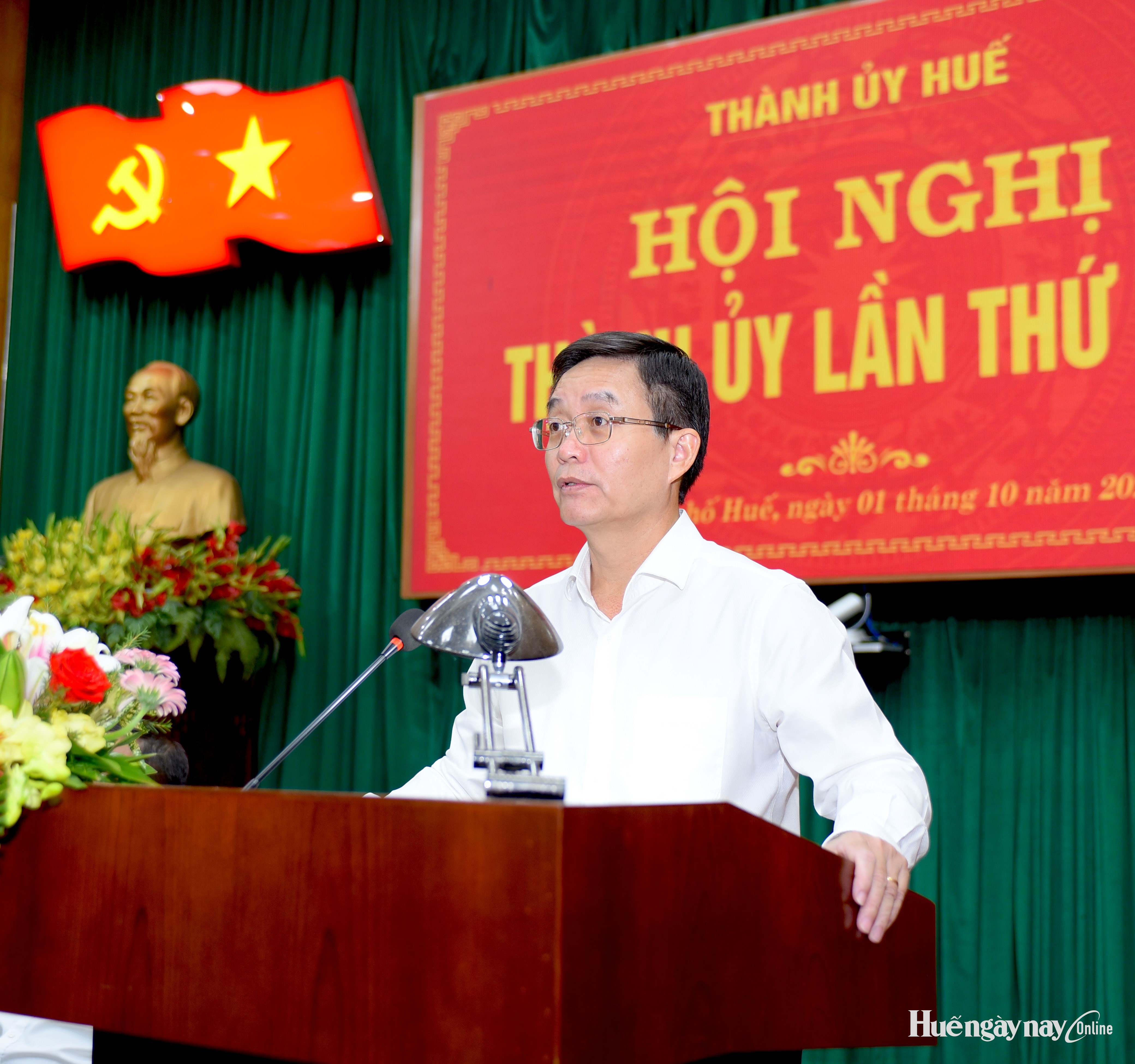 Khai mạc Hội nghị Thành ủy lần thứ bảy, khóa XVII
