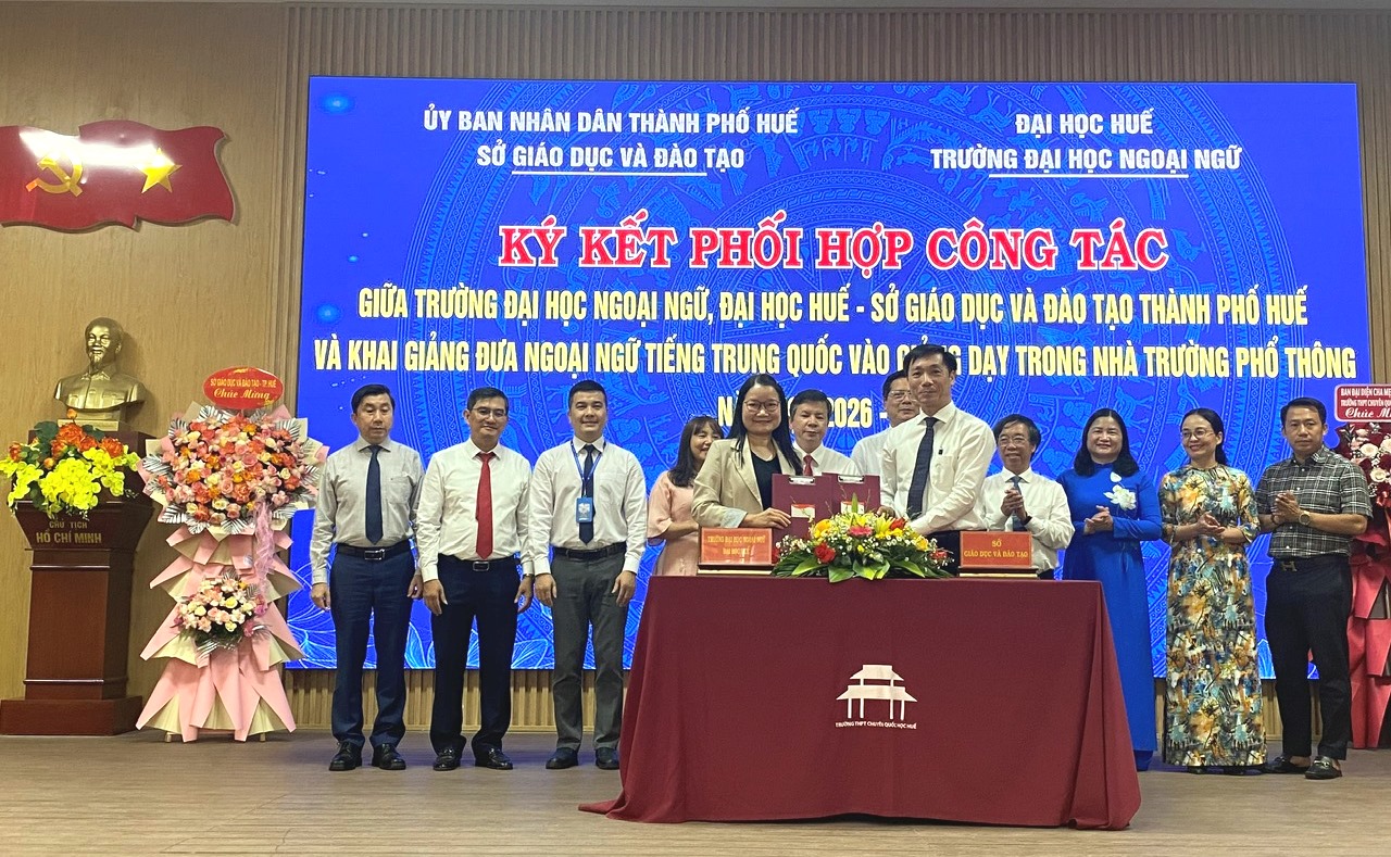 Thí điểm dạy tiếng Trung tại trường phổ thông