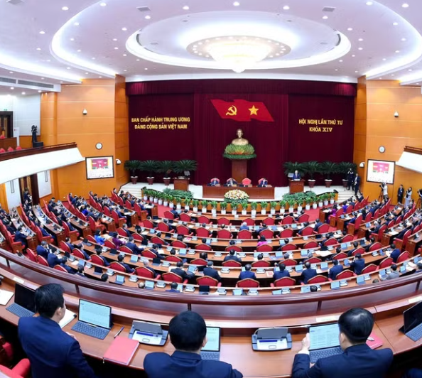 Ngày làm việc thứ nhất Hội nghị lần thứ tư Ban Chấp hành Trung ương Đảng khóa XIV