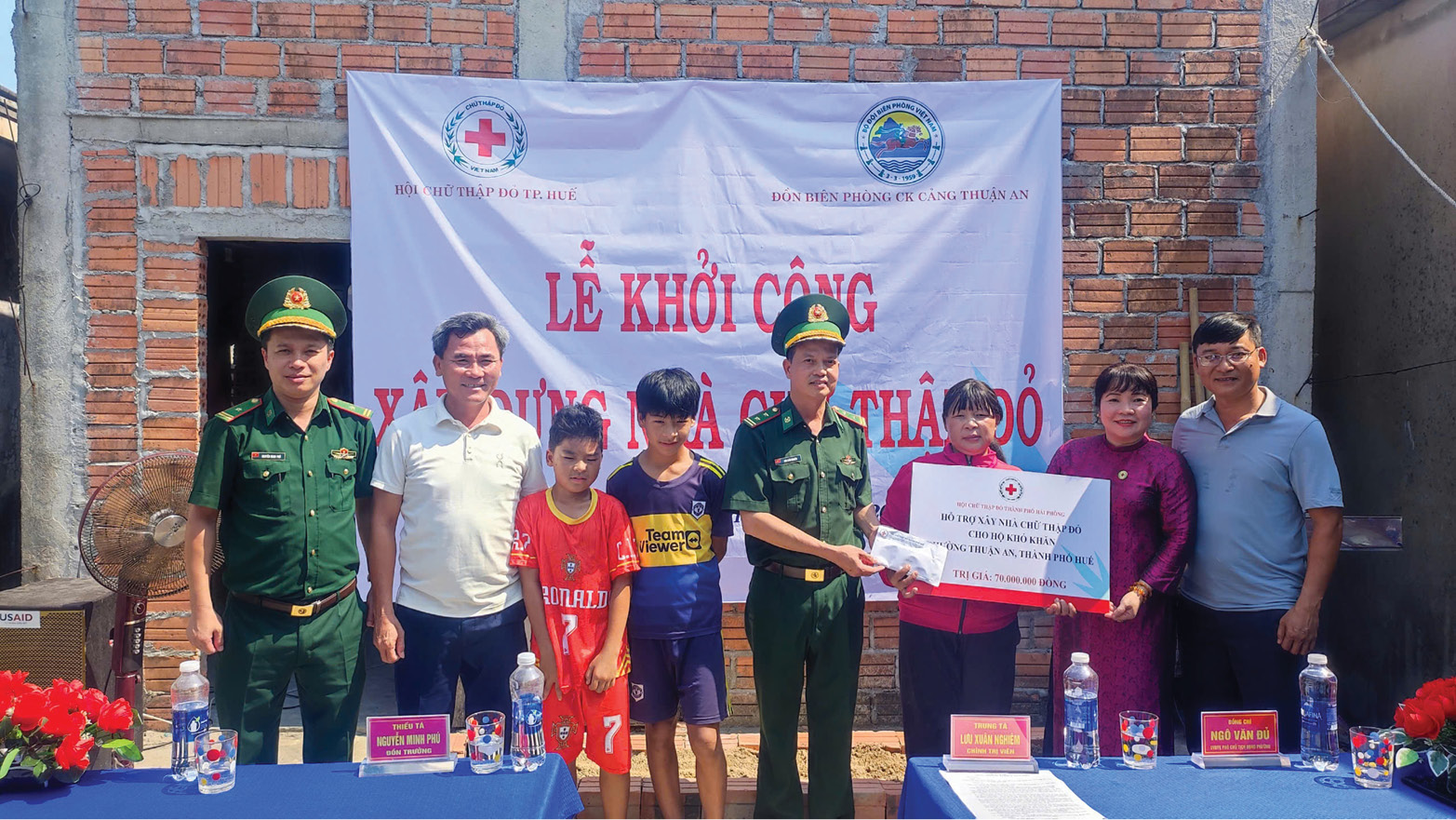 Giúp người dân an cư, bớt nỗi lo