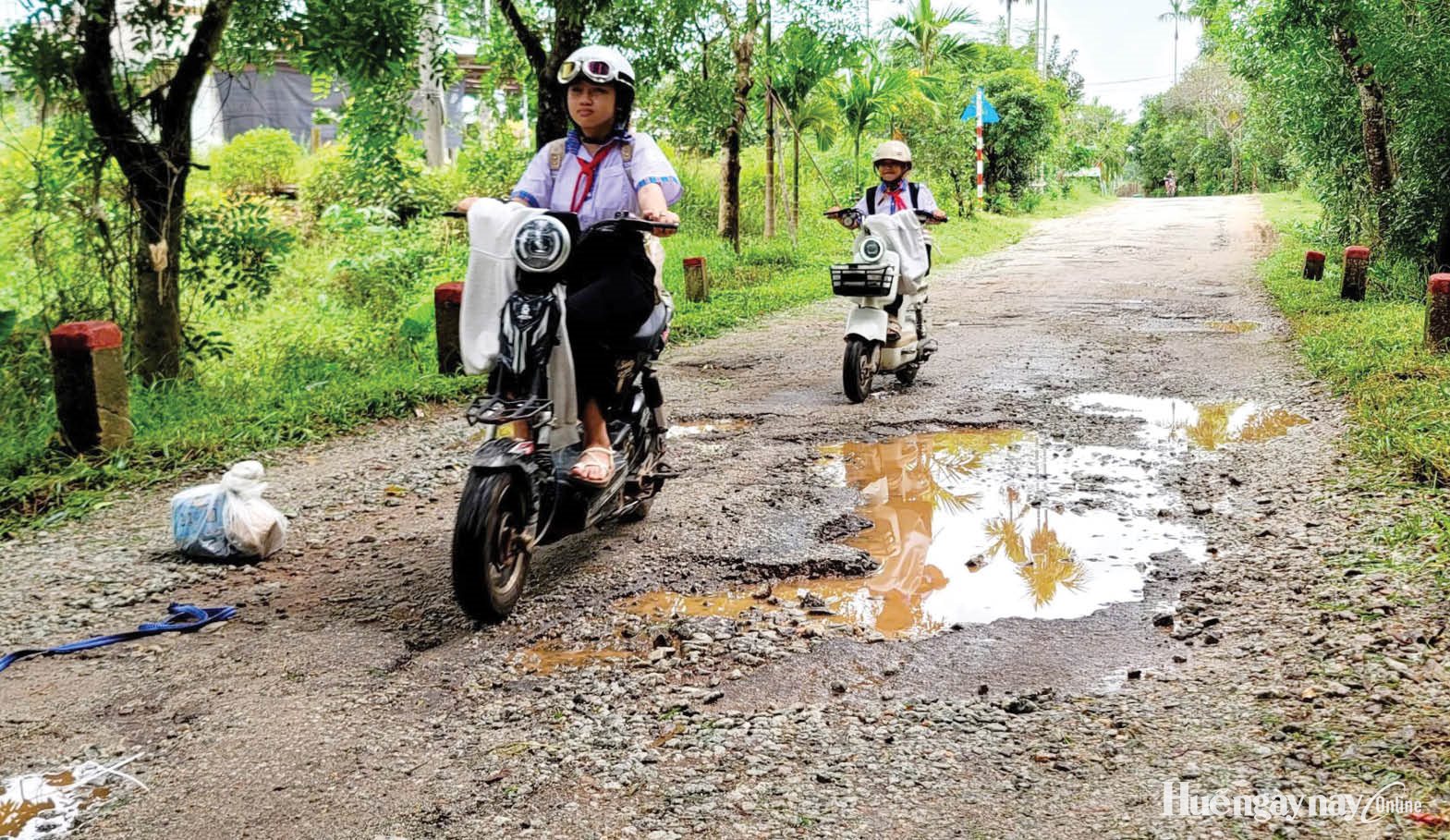 Tỉnh lộ 9 và 17, những cung đường nhiều nỗi lo