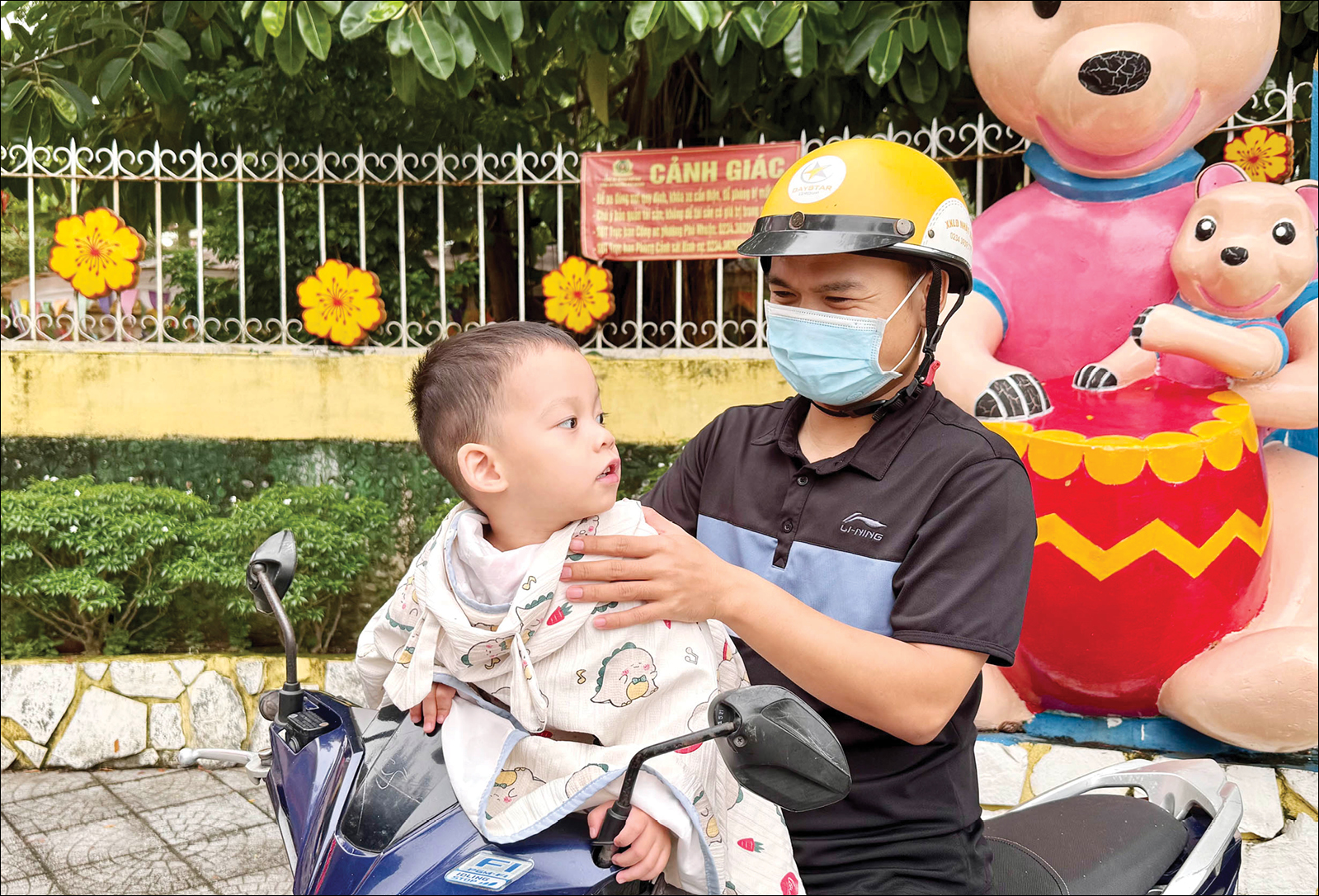 Khoảng chờ sau giờ tan học