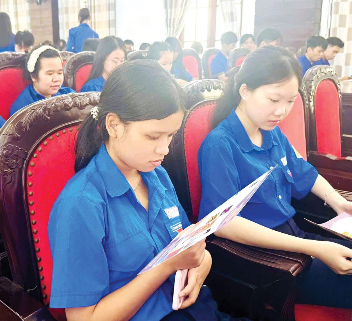Trang bị kiến thức để trẻ em gái tự bảo vệ mình