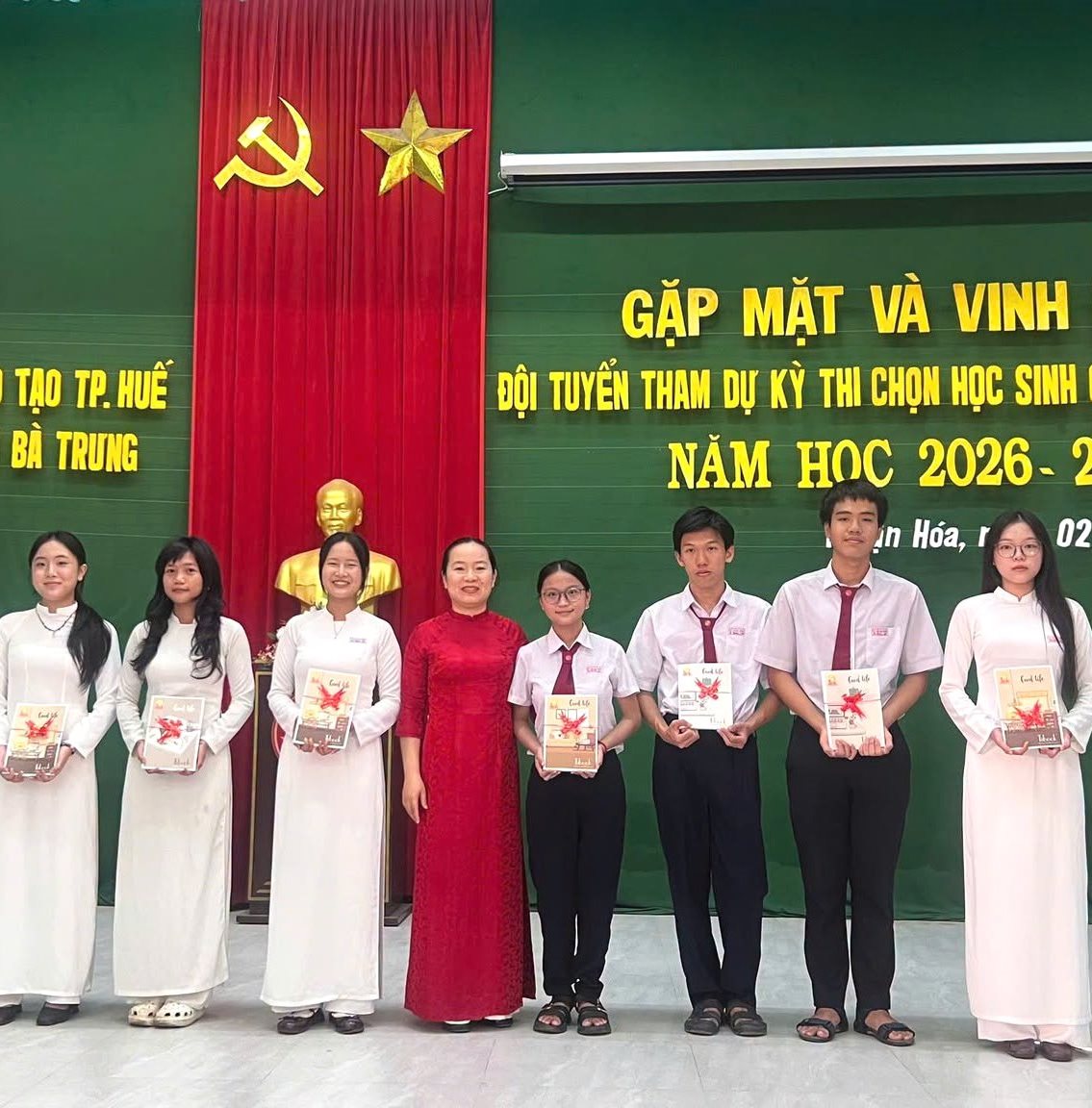 Hơn 3 000 học sinh tham gia Kỳ thi học sinh giỏi THPT cấp thành phố