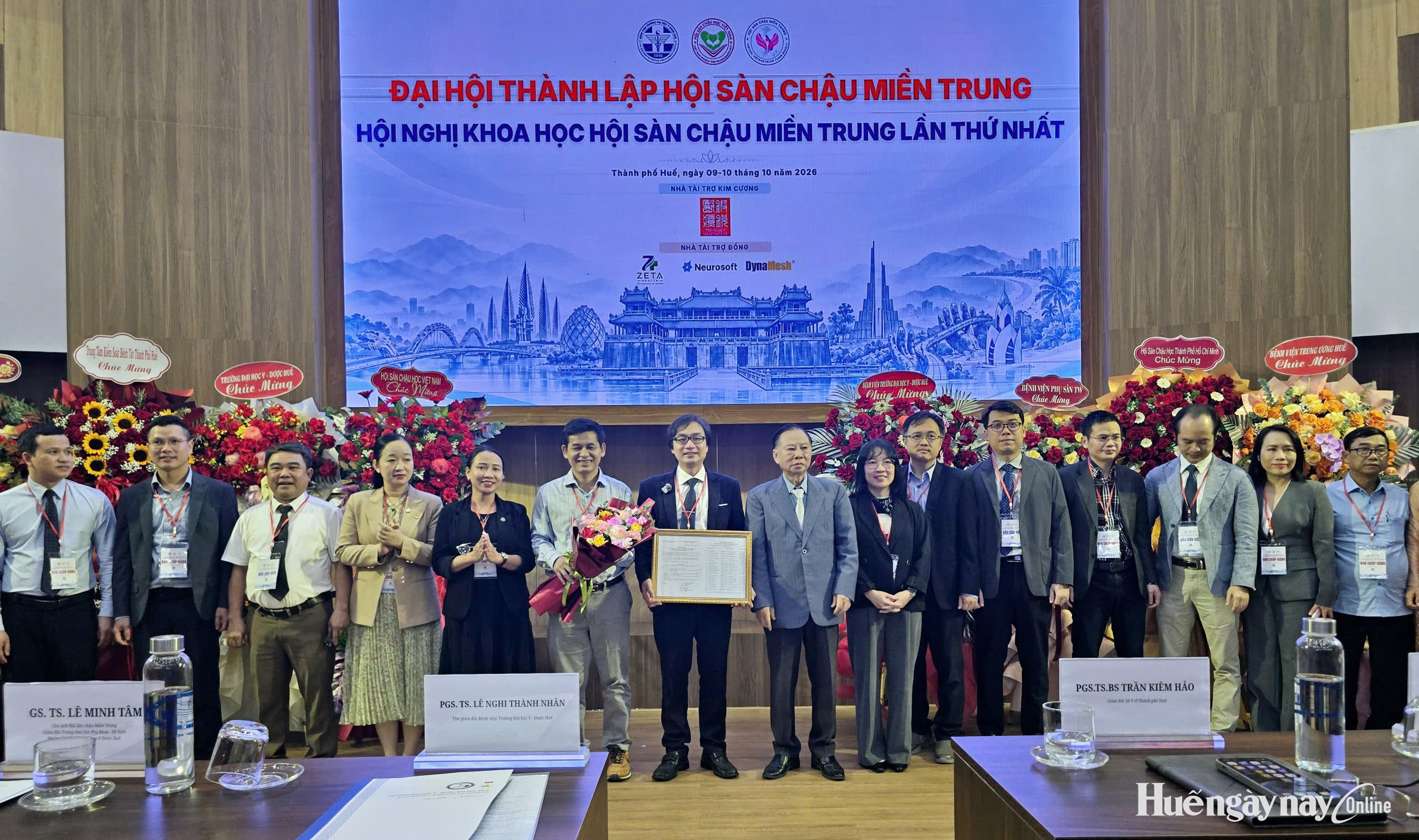 Thành lập Hội Sàn chậu miền Trung Bước tiến mới cho chuyên ngành y tế khu vực