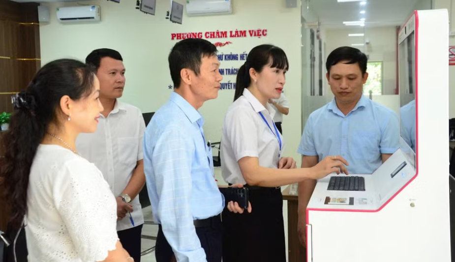 Định hình phẩm chất, năng lực đội ngũ cán bộ