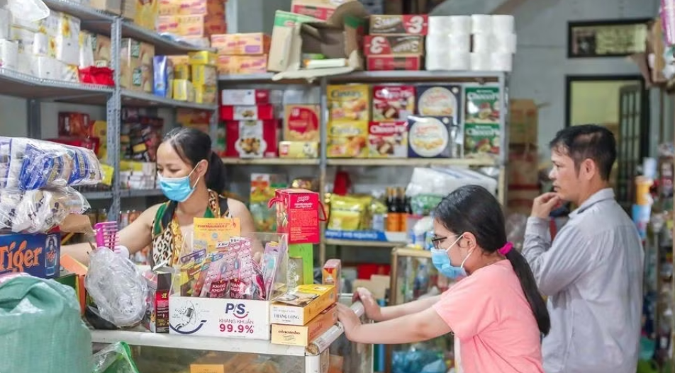 Đề xuất cấm trưng bày thuốc lá Cần lộ trình đủ dài để chủ trương đi vào cuộc sống