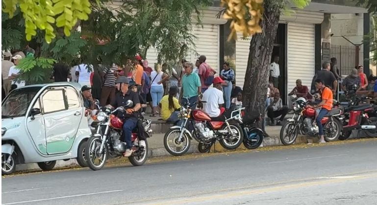 Mỹ áp đặt các biện pháp trừng phạt mới liên quan đến Iran và Cuba
