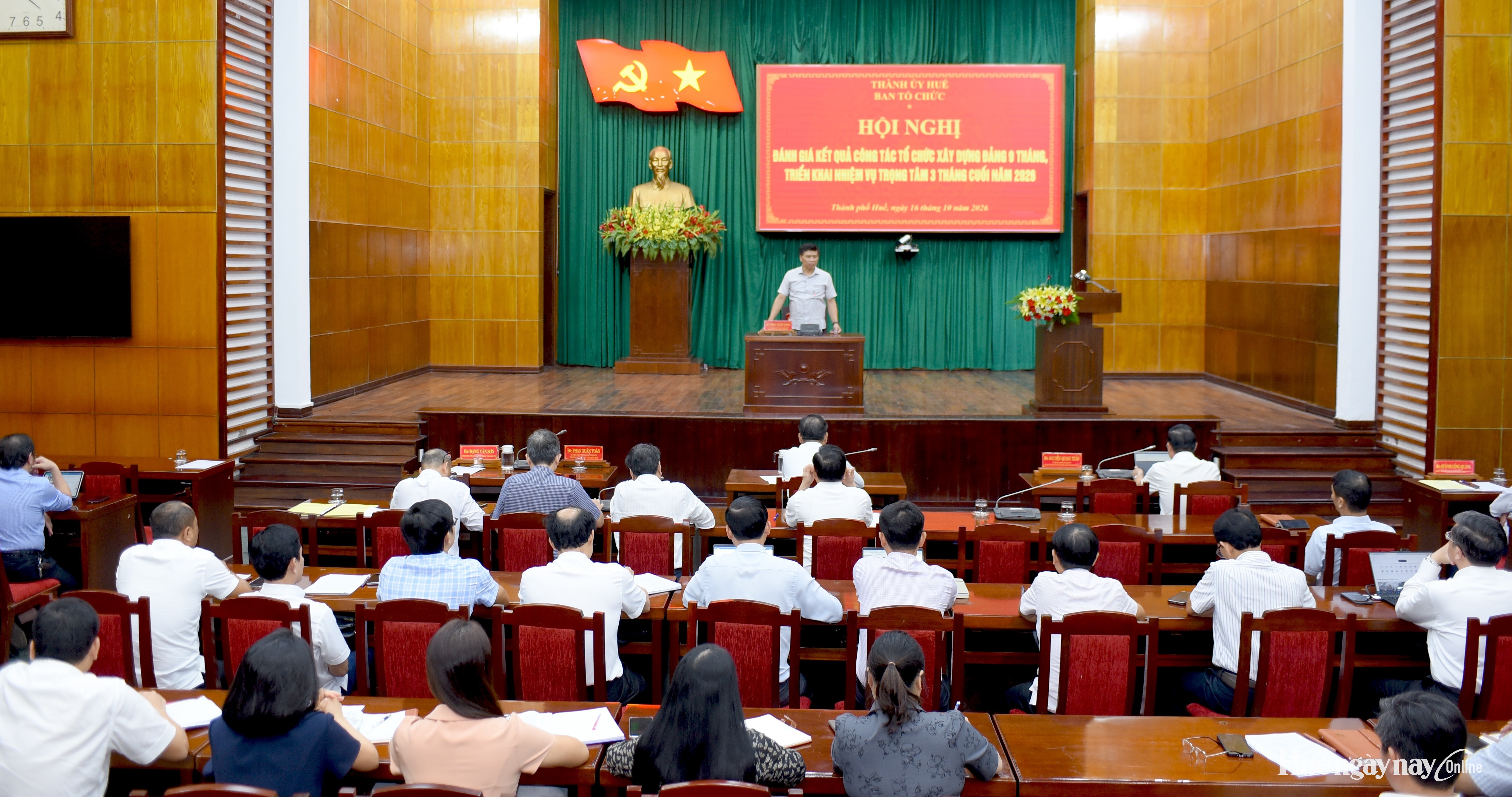 Đánh giá đúng, bố trí phù hợp, quy hoạch cán bộ lâu dài