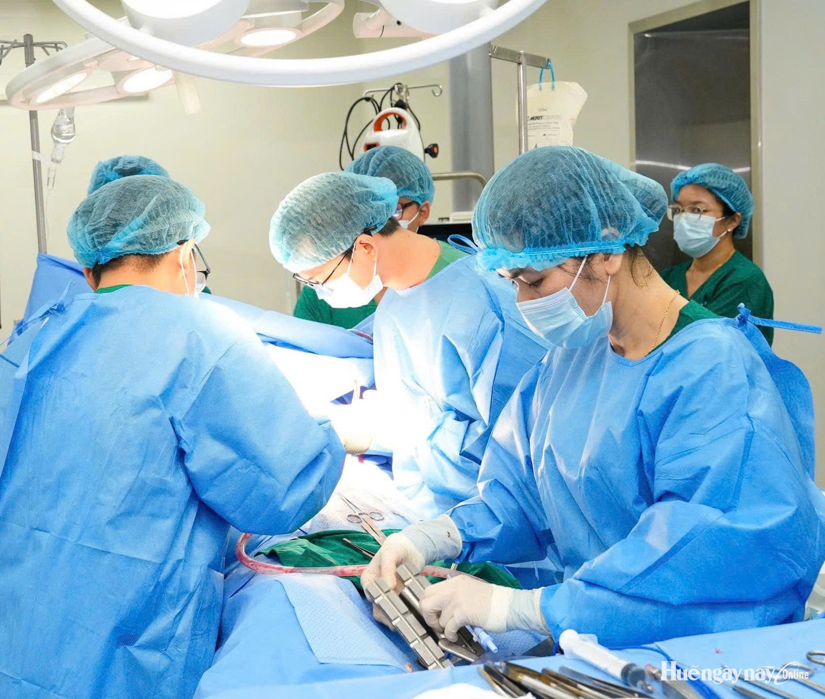 Chuyển giao kỹ thuật phẫu thuật bắc cầu động mạch vành tại Bệnh viện C Đà Nẵng