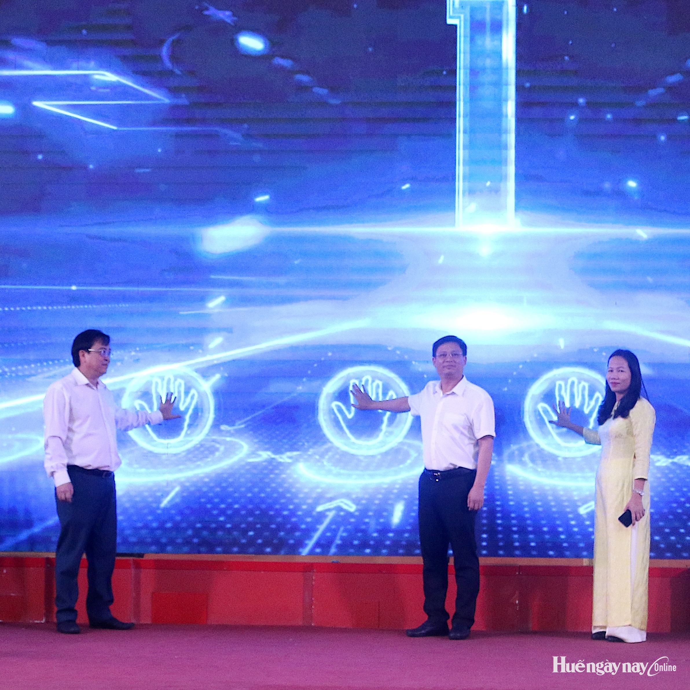 Phường Thuận Hóa và Hương An vận động hơn 1,5 tỷ đồng chăm lo người nghèo