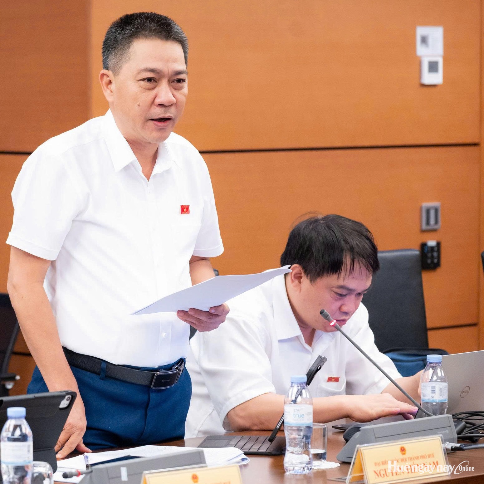 Đừng để thủ tục ngăn cản quyền lợi người dân