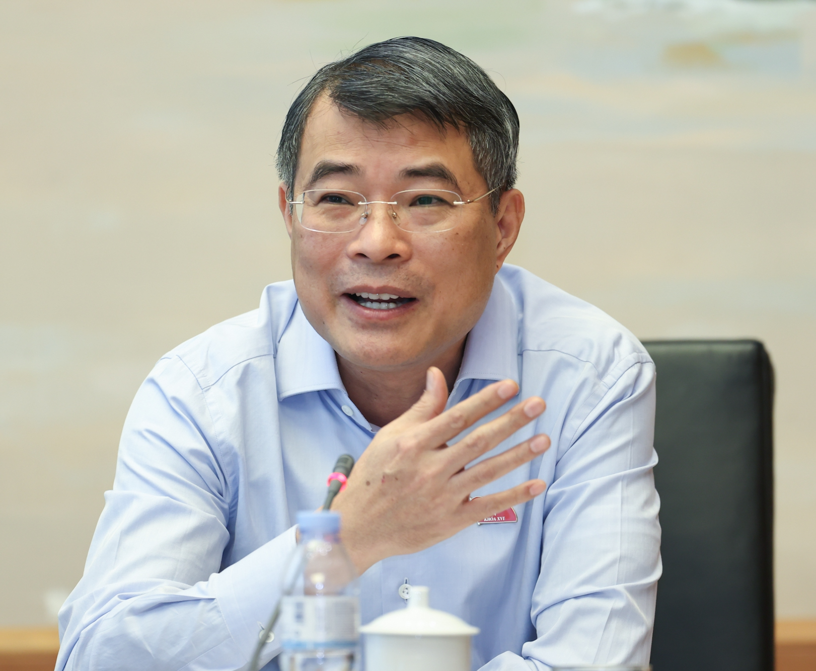 Thủ tướng Thuốc, thiết bị y tế bị đội giá cao gây thiệt hại lớn cho cả người bệnh và Nhà nước