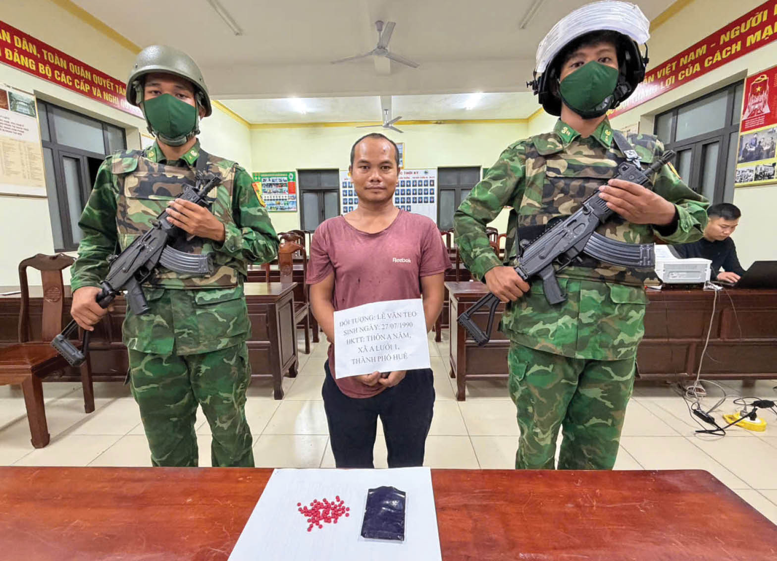 Xây dựng thế trận phòng, chống ma túy trên hai tuyến biên giới