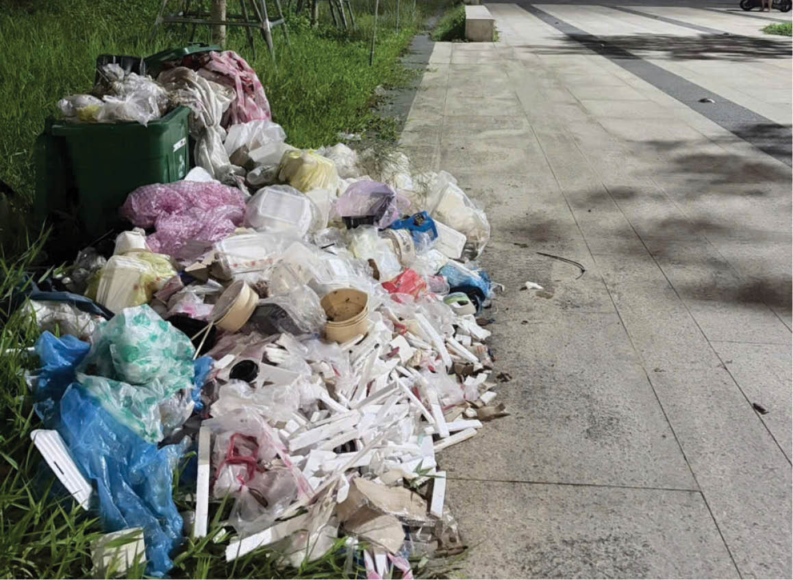 “Phạt nguội” hành vi xả rác bừa bãi