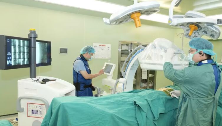 Xây dựng hệ thống quản lý thiết bị y tế thống nhất, liên thông