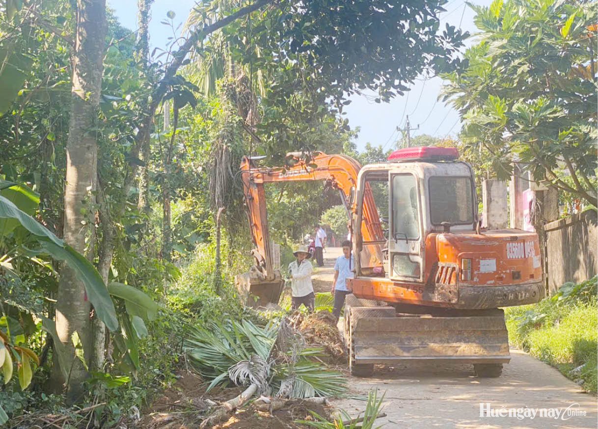 Nhường đất riêng cho đường chung